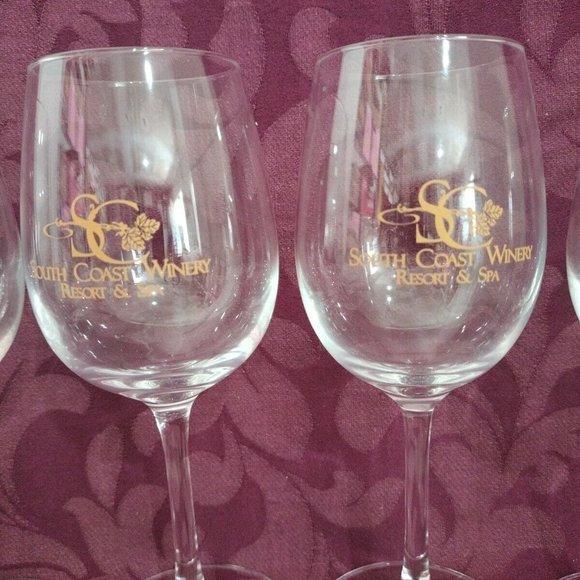 South Coast Winery Resort & Spa 4 Crystal Wine Glass 7"1/2 - Picture 2 of 12